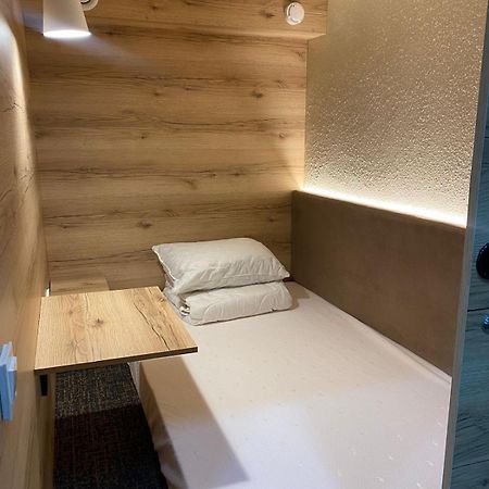 Aq Capsule Hostel 알마티 외부 사진